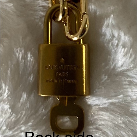 Louis Vuitton Gold Lock and Key, No. #317 - Picture 3 of 11